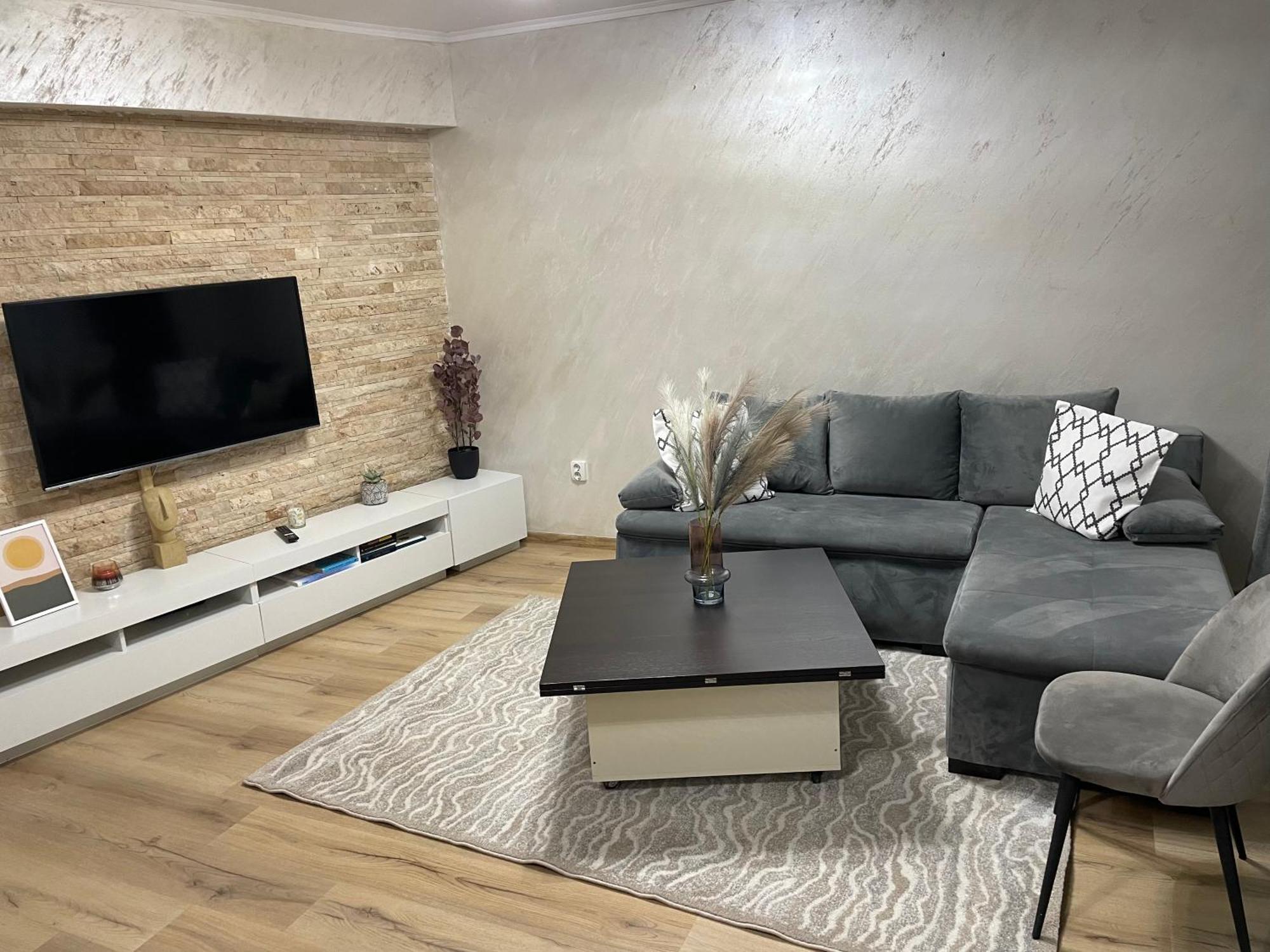 Pretty Luxury Apartament'S คลูจ-นาโปกา ภายนอก รูปภาพ