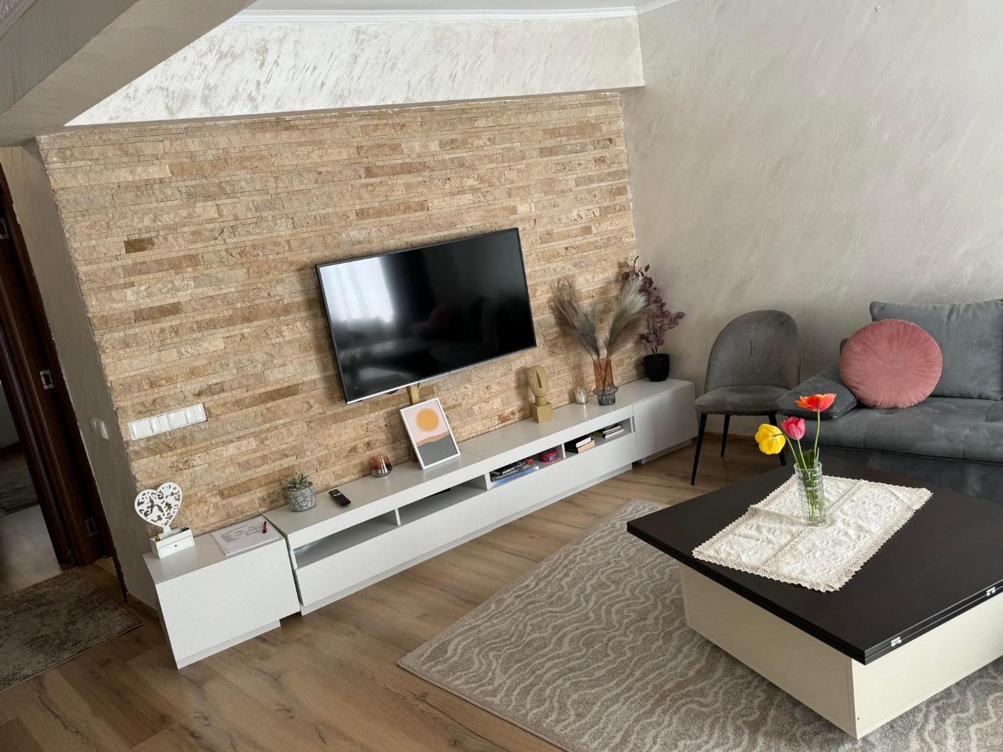Pretty Luxury Apartament'S คลูจ-นาโปกา ภายนอก รูปภาพ