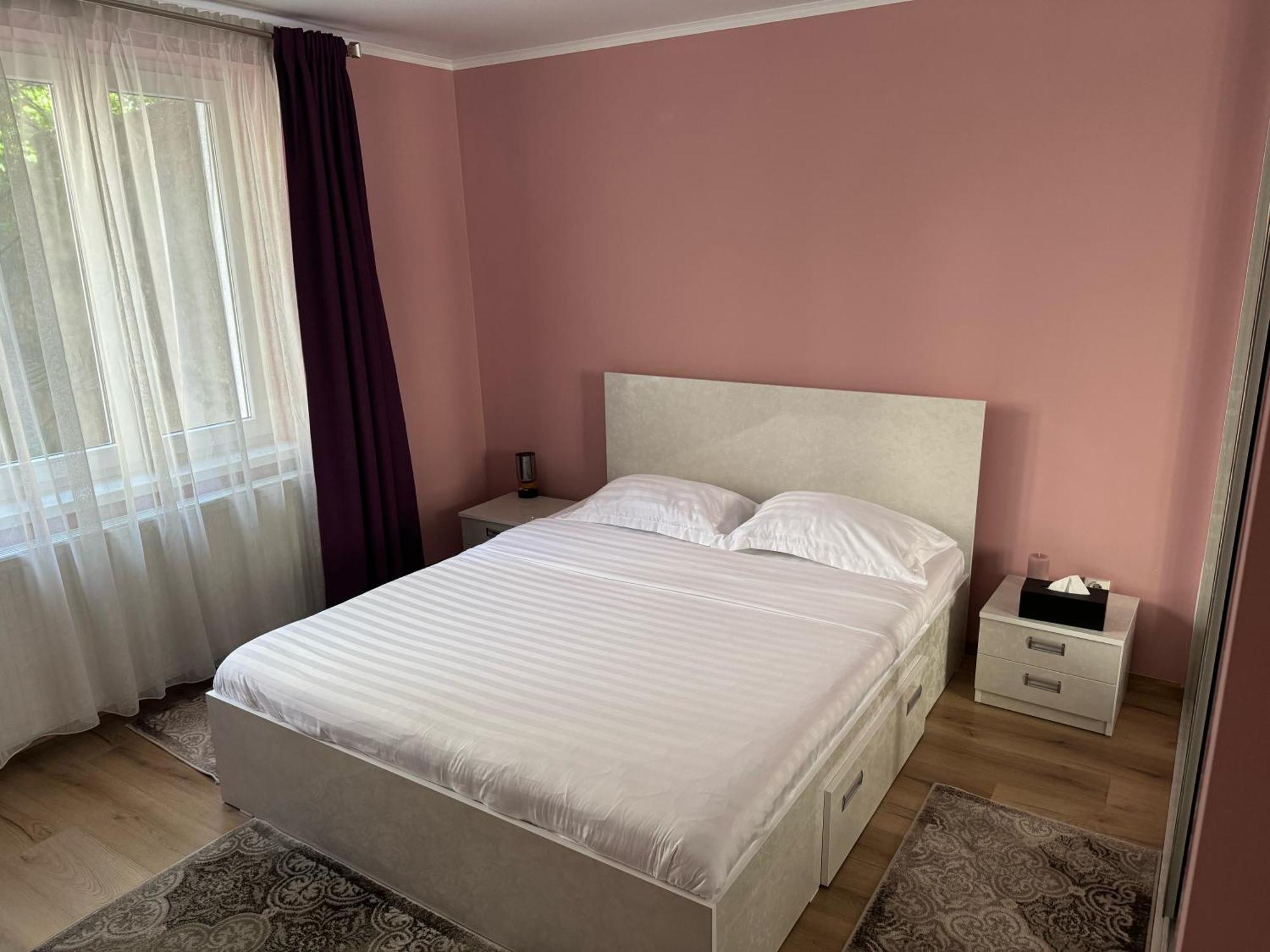 Pretty Luxury Apartament'S คลูจ-นาโปกา ภายนอก รูปภาพ